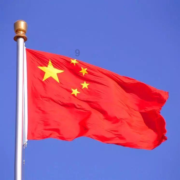 “小仙女宝宝”学走T台火了,自信满满的样子超有气场!
