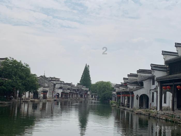 南昌红谷滩区:企业“吐槽”政府落实 促营商环境提升